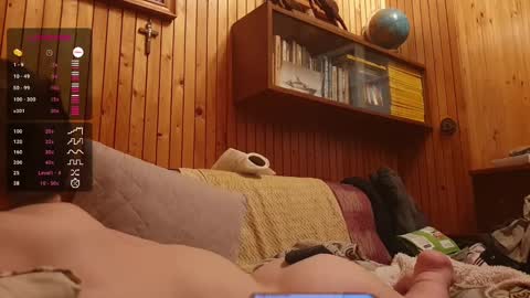 Snapshot of smallwithbig666 chatting on December 2024 05:48:01 AM PIST PIST online show from December 2024 05:48:01 AM