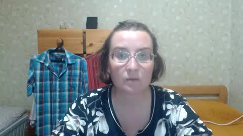 smart_rose online show from September 2025 06:19:01 PM