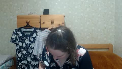 smart_rose online show from October 2025 02:16:01 PM