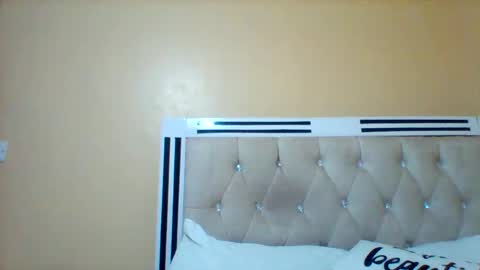 Katerina online show from February 2026 02:06:01 PM