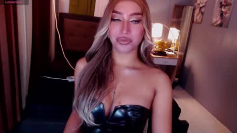 smasherqueen online show from May 2026 12:42:01 PM