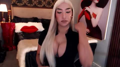 smasherqueen online show from June 2026 08:05:02 AM