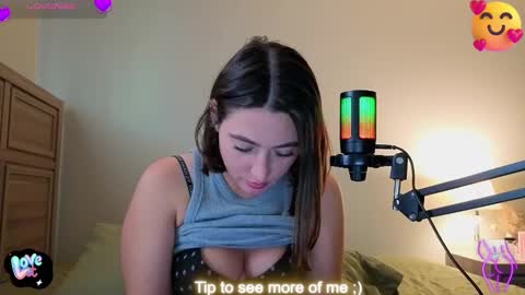 Snapshot of smexy_bun chatting on October 2025 05:55:02 PM Smexy online show from October 2025 05:55:02 PM