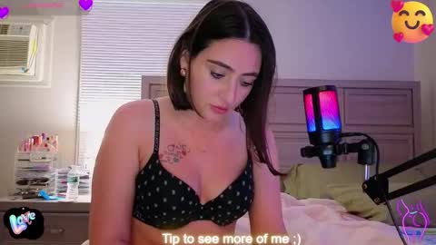 Snapshot of smexy_bun chatting on November 2025 02:21:01 AM Smexy online show from November 2025 02:21:01 AM