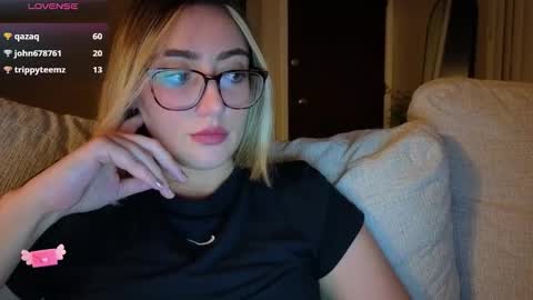 Smexy online show from March 2026 01:02:02 AM