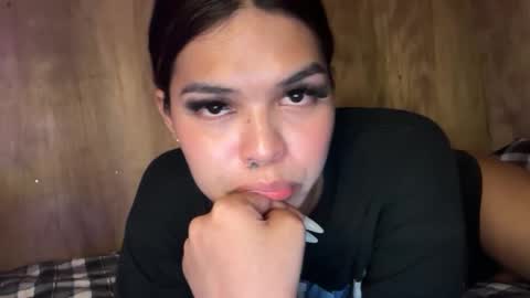 Snapshot of smile_sunshinex chatting on October 2025 10:56:02 AM call me sunshine online show from October 2025 10:56:02 AM