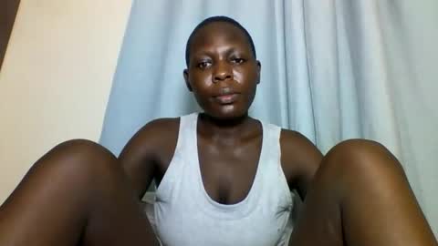 Snapshot of smilecuty chatting on November 2025 05:07:02 AM Nancy Akinyi Otieno online show from November 2025 05:07:02 AM