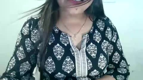 smiley online show from June 2026 02:32:02 PM