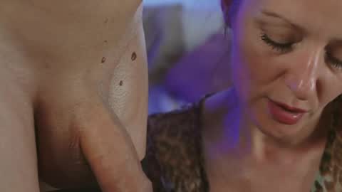 Snapshot of smilinglove chatting on March 2025 11:36:02 AM Tati  San online show from March 2025 11:36:02 AM