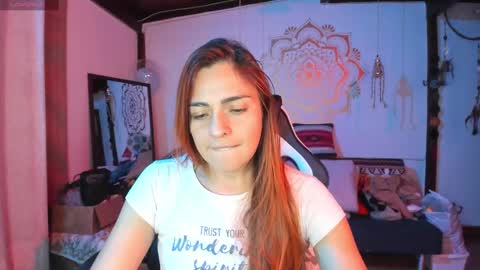 Snapshot of smilingsalor chatting on January 2025 02:25:01 AM SmilingSalor online show from January 2025 02:25:01 AM