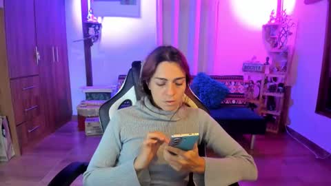 Snapshot of smilingsalor chatting on September 2025 12:23:02 AM SmilingSalor online show from September 2025 12:23:02 AM