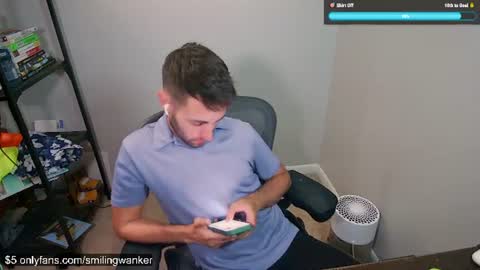 Snapshot of smilingwanker chatting on June 2026 01:30:02 AM smilingwanker online show from June 2026 01:30:02 AM