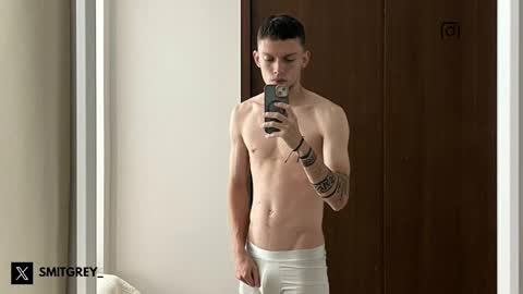 Snapshot of smitgrey chatting on November 2025 08:08:02 PM SMIT online show from November 2025 08:08:02 PM