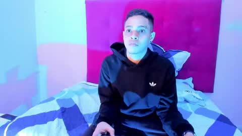 Snapshot of smith_taylor7 chatting on December 2024 06:28:02 AM smith_taylor7 online show from December 2024 06:28:02 AM