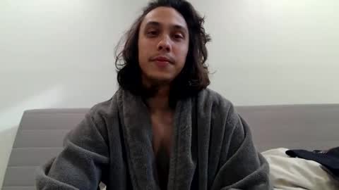 Snapshot of smokestar1991 chatting on January 2025 05:33:02 PM SmokeStar online show from January 2025 05:33:02 PM