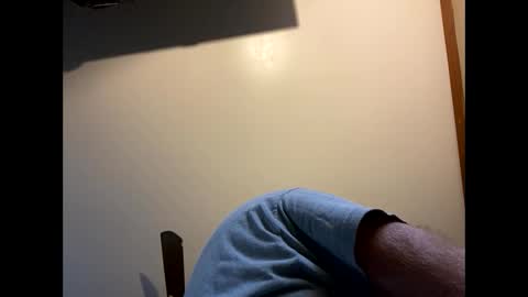 Snapshot of smokeymt420 chatting on January 2025 09:23:02 PM smokeymt420 online show from January 2025 09:23:02 PM