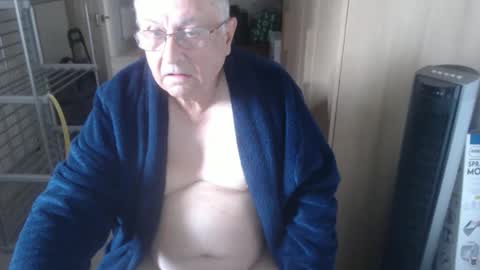 Snapshot of smoothmutton chatting on October 2025 09:27:01 AM smoothmutton online show from October 2025 09:27:01 AM