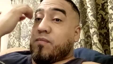 smoothstrik3r online show from April 2026 12:05:02 PM