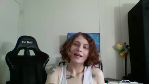 Snapshot of smoothvodka chatting on December 2024 08:04:01 PM Bambi--Vodka online show from December 2024 08:04:01 PM