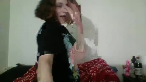 Snapshot of smoothvodka chatting on December 2024 09:40:02 PM Bambi--Vodka online show from December 2024 09:40:02 PM