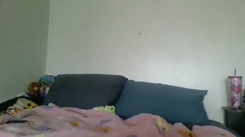 Snapshot of smoothvodka chatting on September 2025 08:12:02 PM Bambi--Vodka online show from September 2025 08:12:02 PM