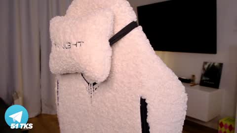 Snapshot of smthwrong chatting on January 2025 03:36:02 AM smthwrong online show from January 2025 03:36:02 AM