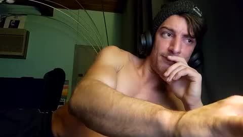 Snackyyyy online show from December 2024 05:31:01 AM