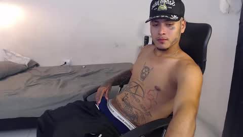 Snapshot of snak_master1 chatting on September 2025 06:14:01 AM snak_master1 online show from September 2025 06:14:01 AM