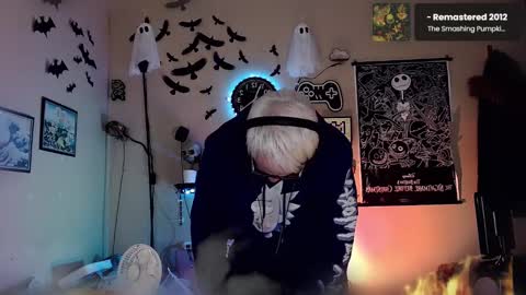 Viiscount  Snarfle Von Snarfenberg online show from December 2024 06:17:01 PM