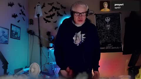 Viiscount  Snarfle Von Snarfenberg online show from December 2024 08:11:02 AM