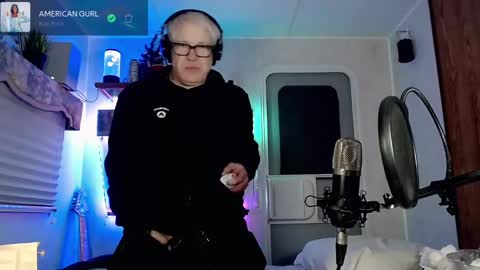 Viiscount  Snarfle Von Snarfenberg online show from March 2025 02:21:02 PM