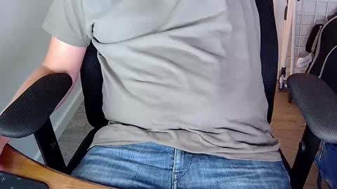 Sneakybill online show from September 2025 07:36:02 PM