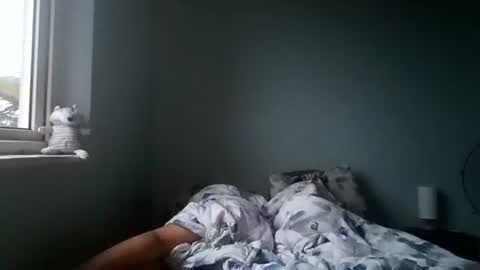 Sneakylildevils online show from February 2026 03:37:02 AM