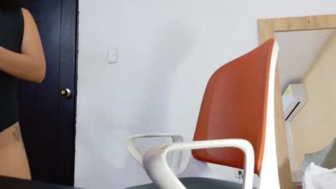 Hellen  online show from February 2025 03:48:01 AM