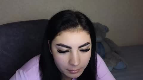 Snapshot of snickertail chatting on November 2025 03:45:01 PM Olivia online show from November 2025 03:45:01 PM