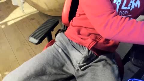 Snapshot of snip1977 chatting on January 2025 05:58:02 PM snip1977 online show from January 2025 05:58:02 PM