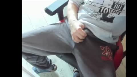 Snapshot of snip1977 chatting on March 2025 08:41:02 AM snip1977 online show from March 2025 08:41:02 AM