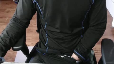 Cbt-Slave online show from April 2026 05:34:01 AM