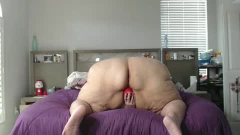 Snoqueen online show from March 2025 05:50:02 PM