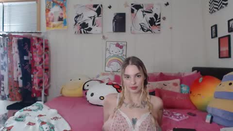 snow_money online show from February 2025 05:49:02 AM