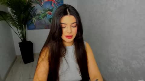 Snapshot of snowingwinter chatting on February 2026 04:20:01 AM snowingwinter online show from February 2026 04:20:01 AM