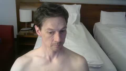 paul online show from April 2026 07:06:01 PM