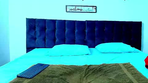 Snapshot of snowyx_ chatting on October 2025 12:25:01 AM Snowyx online show from October 2025 12:25:01 AM