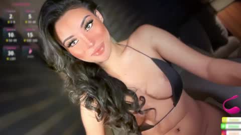 Snapshot of so_cutenicollette chatting on July 2026 01:51:02 AM Nicollette online show from July 2026 01:51:02 AM