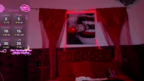 Snapshot of sobigcurvy44 chatting on November 2025 04:14:01 AM leidy online show from November 2025 04:14:01 AM