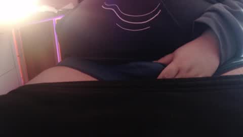 Snapshot of socksaddicted chatting on December 2024 01:09:01 PM Tom online show from December 2024 01:09:01 PM