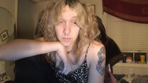 Snapshot of soffpurr chatting on March 2026 03:56:01 AM Lilytea online show from March 2026 03:56:01 AM