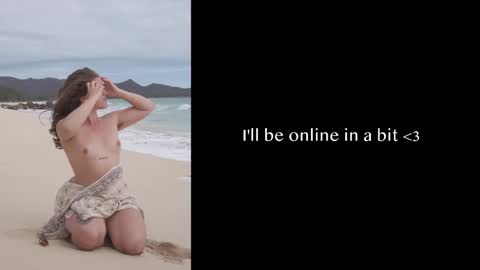 Snapshot of sofftrose chatting on October 2025 06:27:02 PM Julia online show from October 2025 06:27:02 PM