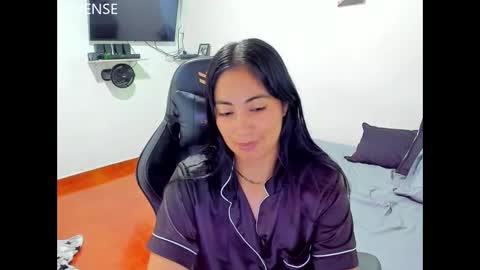 Snapshot of sofhya_jay9 chatting on November 2025 11:54:01 AM Evainked online show from November 2025 11:54:01 AM