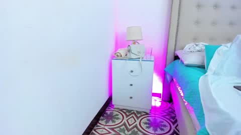 sofhyalove online show from March 2026 08:58:02 PM